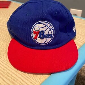 New era 76ers infant hat